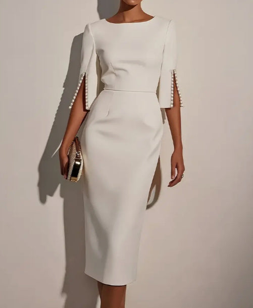 Robe Élégante à Manches Fendues – Longueur Mi-longue