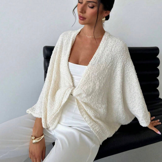 Pull Femme à Col V Profond – Coupe Ample & Style Épuré
