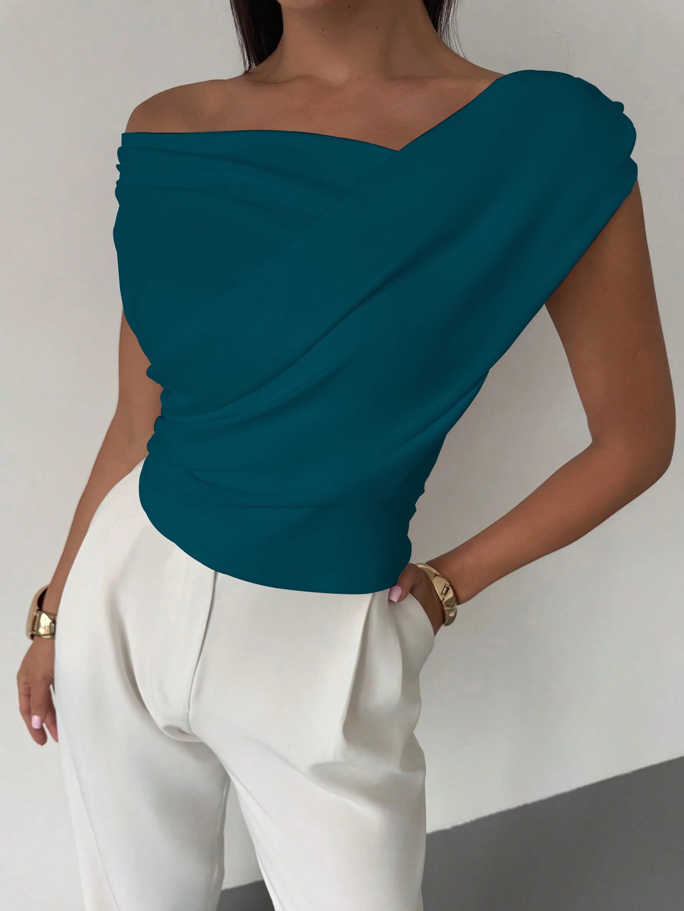 T-shirt sans manches de couleur unie et tendance pour femme