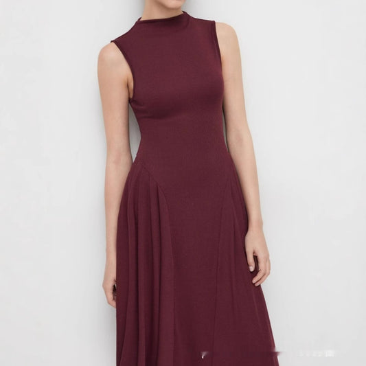 Robe Sans Manches à Volants – Col Montant Uni